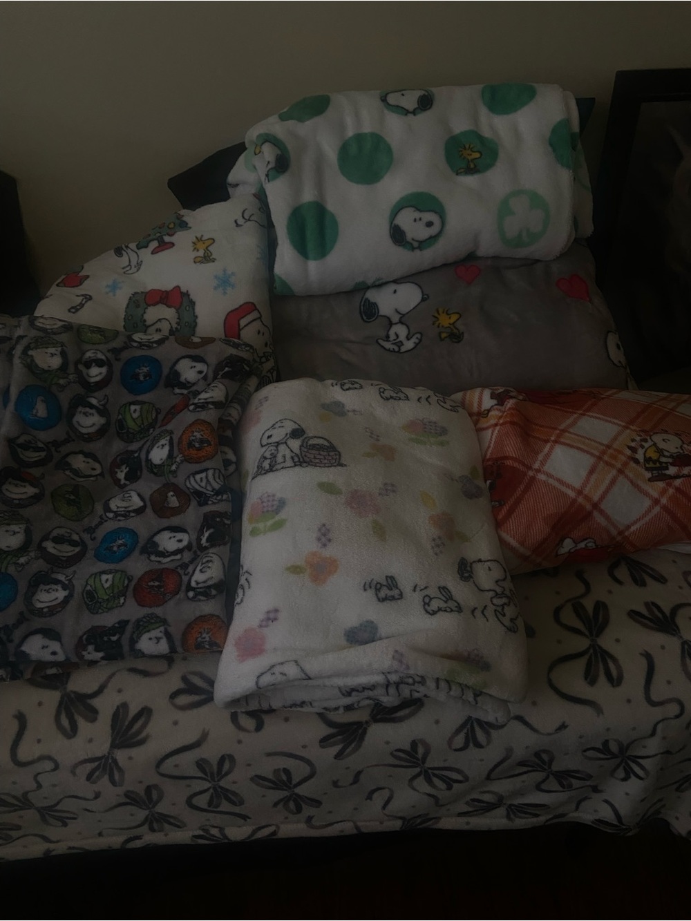 Peanuts Fleece Throw Blanket Collection - White, Green, Gray, Orange, Blue